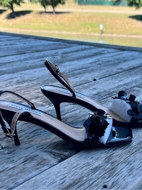 Steve Madden Black Patent Floral Slingback Heels